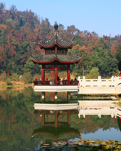 The colourful Yuelu Hill Park